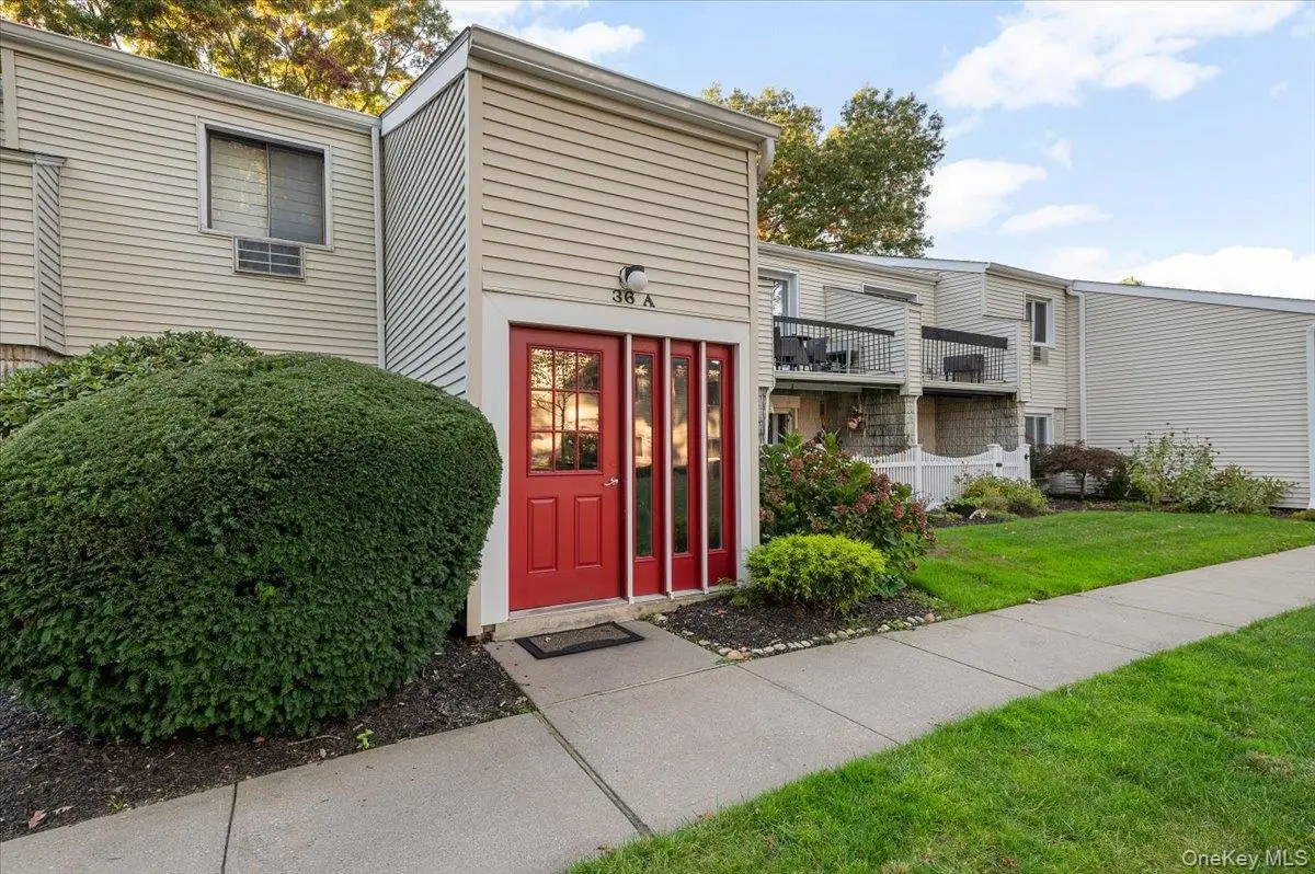 36 Richmond Boulevard #1A, Ronkonkoma, NY 11779 - #1