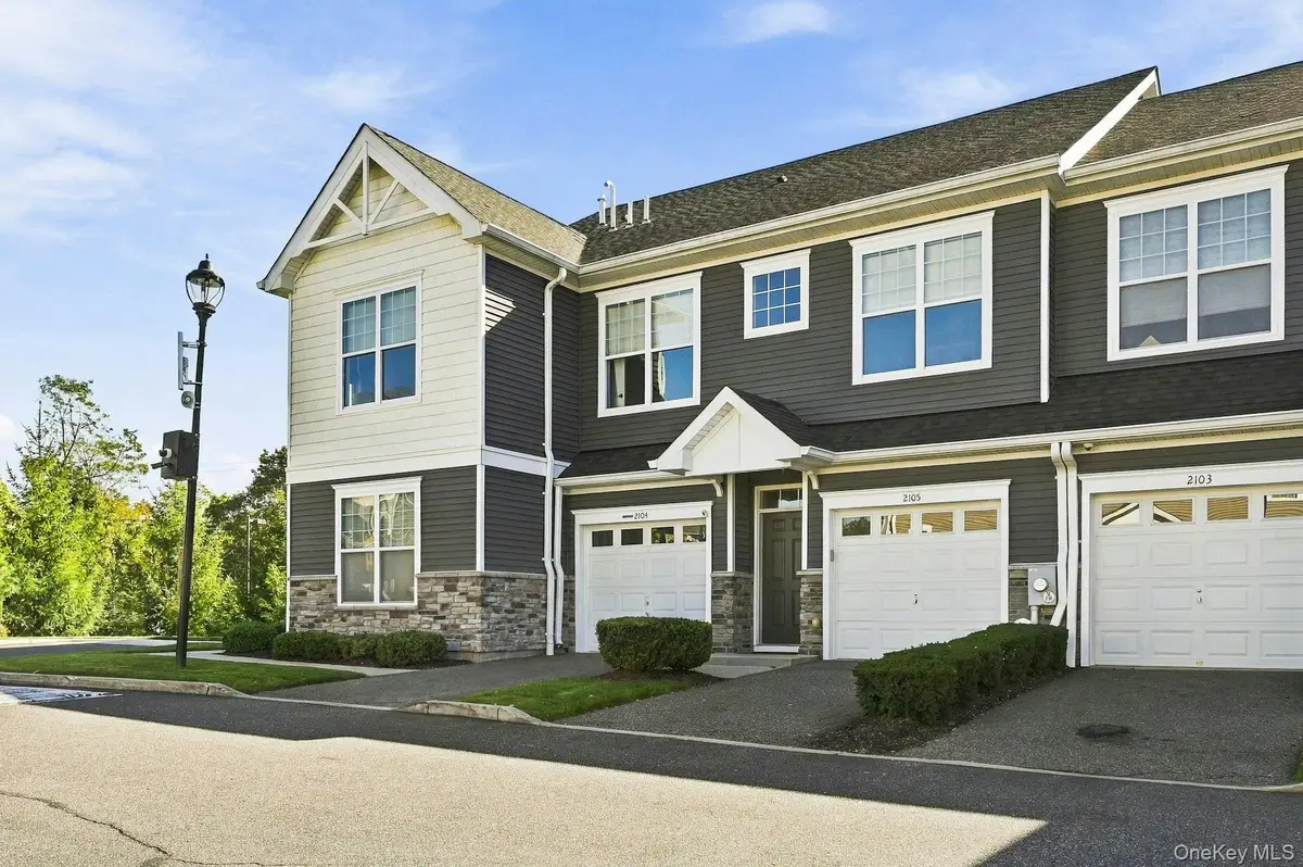 2105 Townhome Way, Huntington Station, NY 11746 - #1