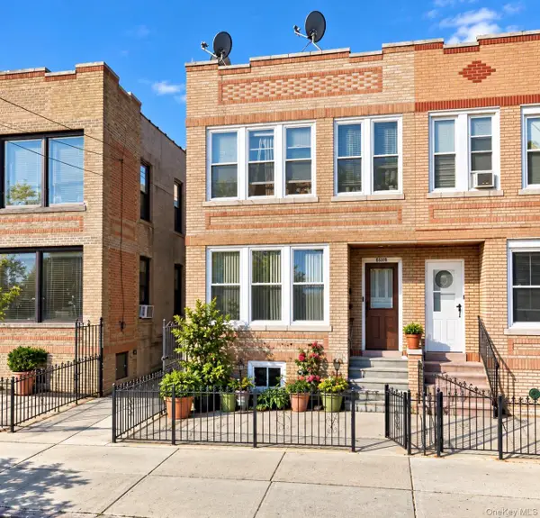 6074 Fresh Pond Road, Maspeth, NY 11378