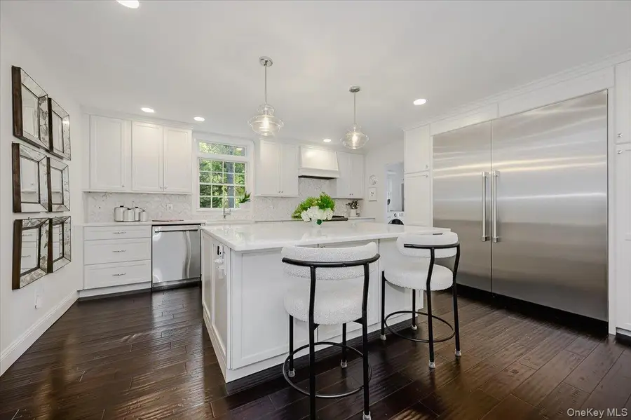 7 Polly Drive, Huntington, NY 11743 - #2