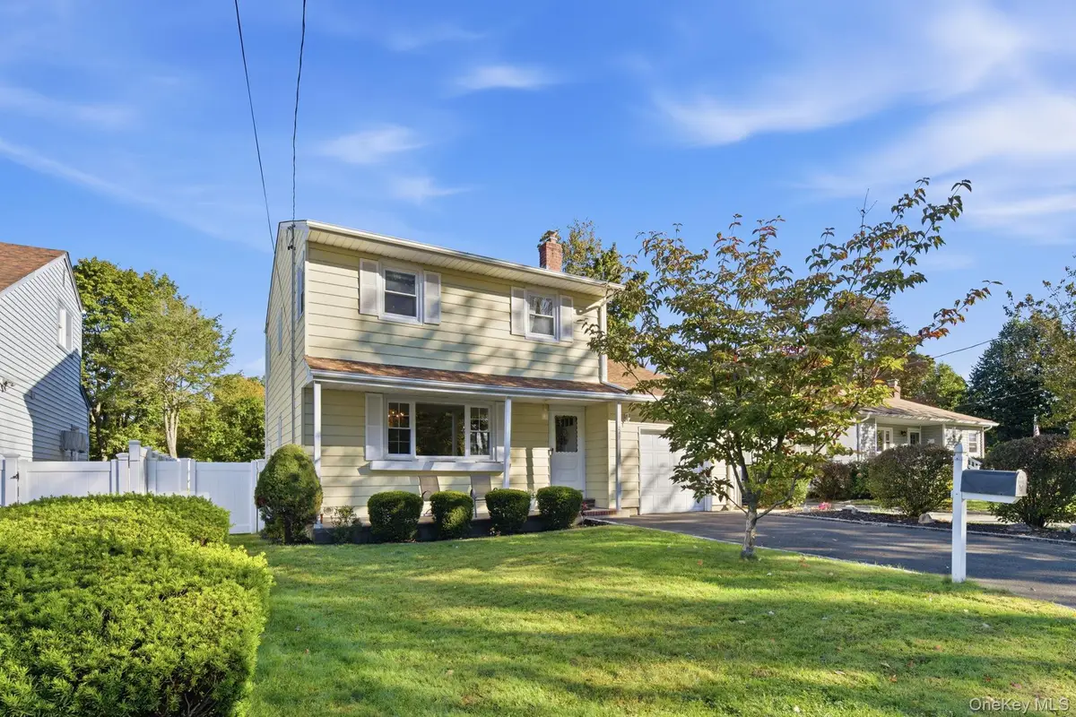 249 E 17th Street, Huntington Station, NY 11746 - #1