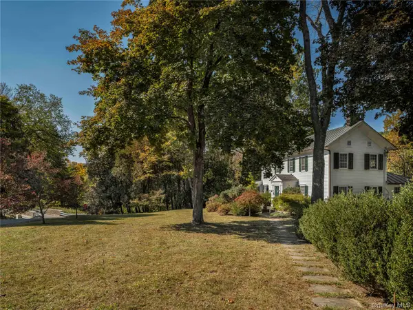 87 Willow Vale Road, Pine Plains, NY 12567