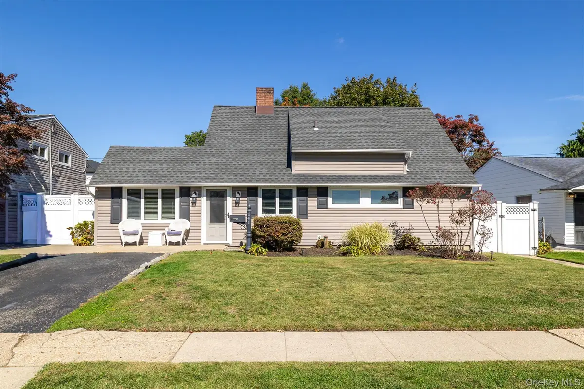 141 Horn Lane, Levittown, NY 11756 - #1