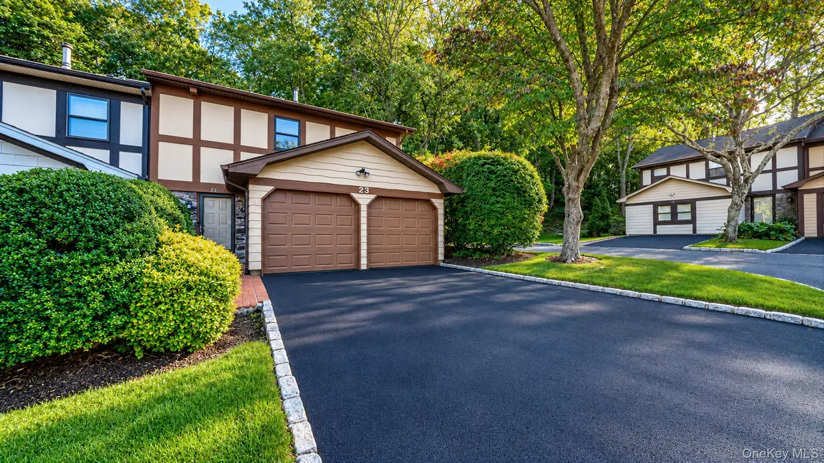 23 Pond Path, Woodbury, NY 11797 - #1