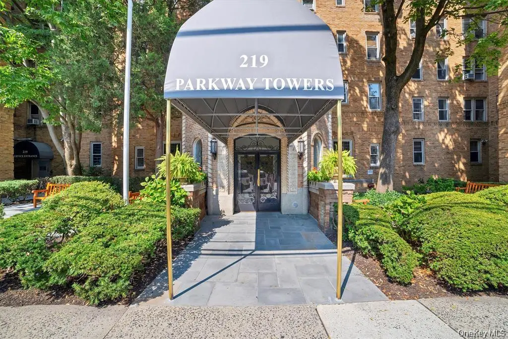 219 Bronx River Road #5A, Yonkers, NY 10704 - #1