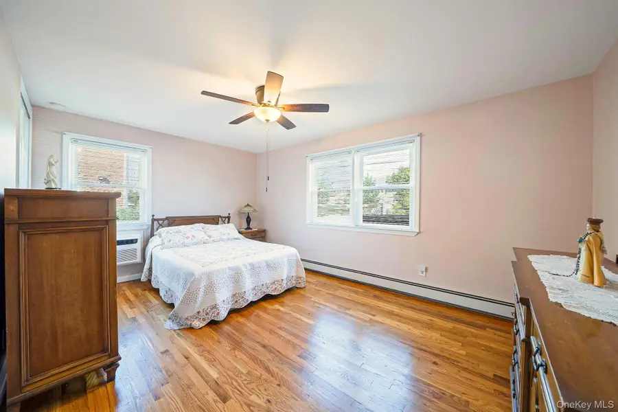4050 Jerusalem Avenue #1A, Seaford, NY 11783 - #3