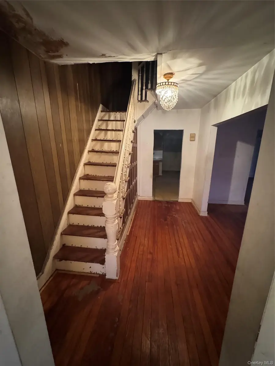 41 Harrison Avenue, Lynbrook, NY 11563 - #2