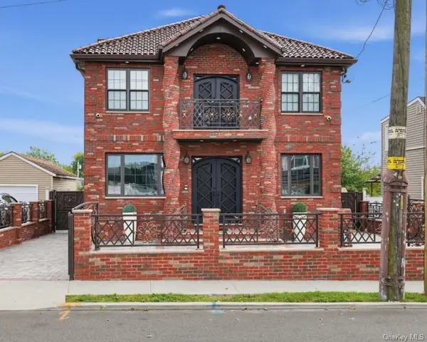 183 Arthur Avenue, Floral Park, NY 11001