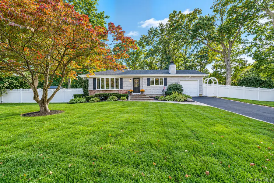 7 Abby Drive, East Northport, NY 11731 - #3