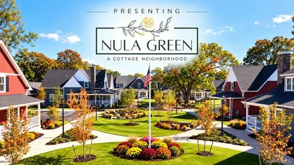2 Willow Blu Court, East Islip, NY 11730