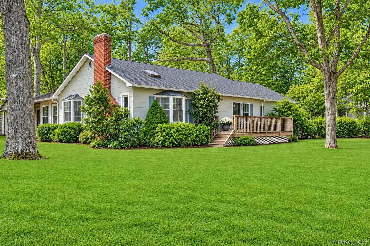 5200 Pequash Avenue, Cutchogue, NY 11935 - #1