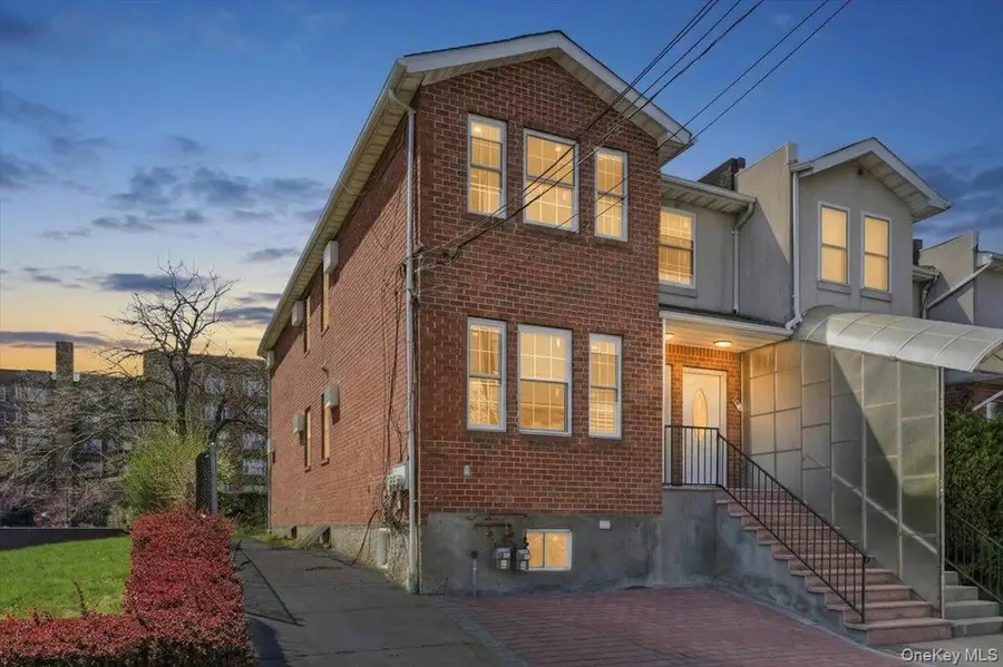 84-34 169th St, Jamaica, NY 11432 - #3
