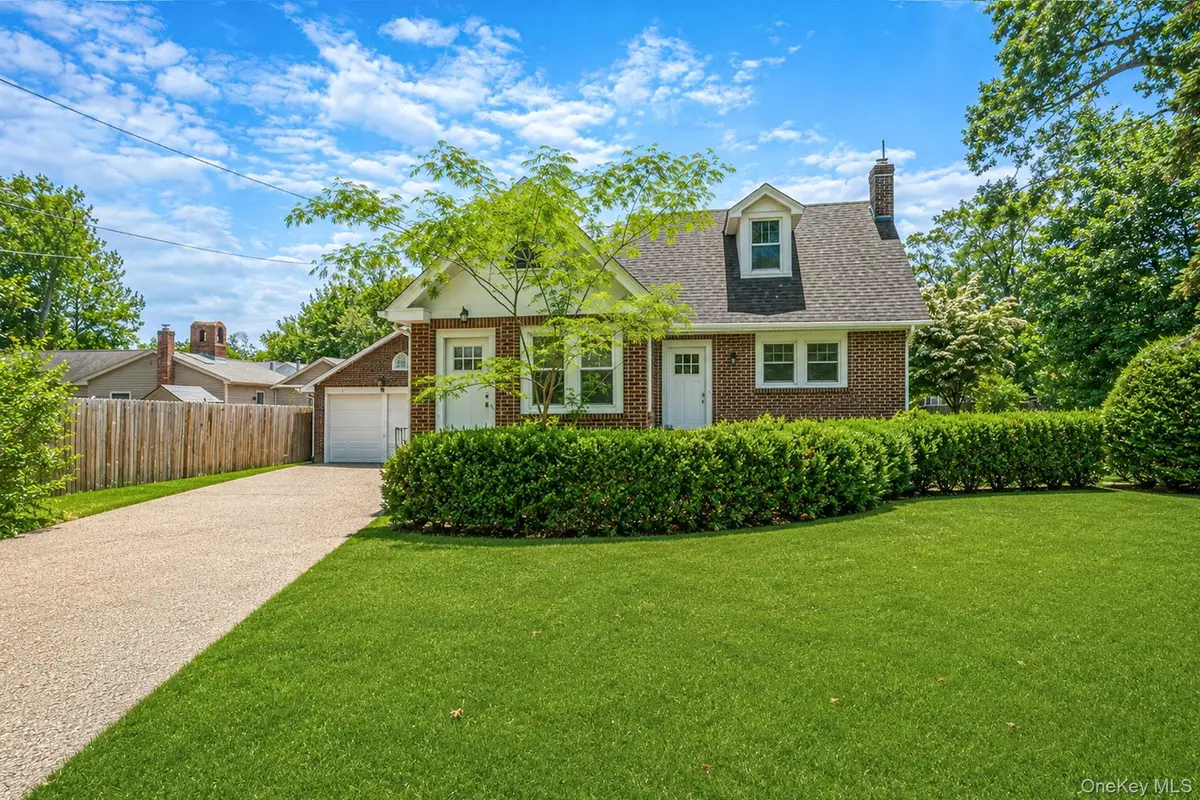 44 Elizabeth Avenue, Smithtown, NY 11787 - #1