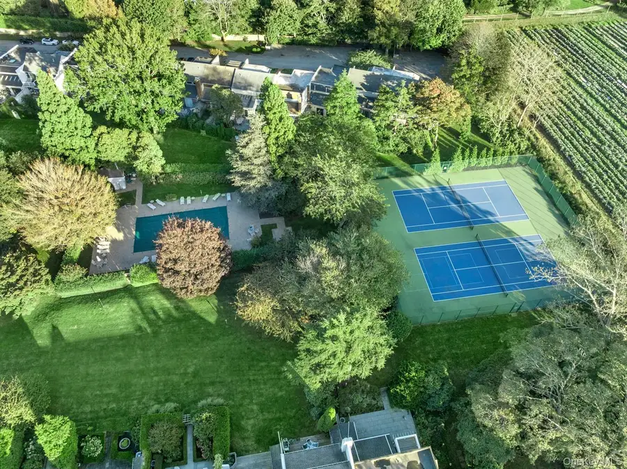 73 Gingerbread Lane, East Hampton, NY 11937 - #2
