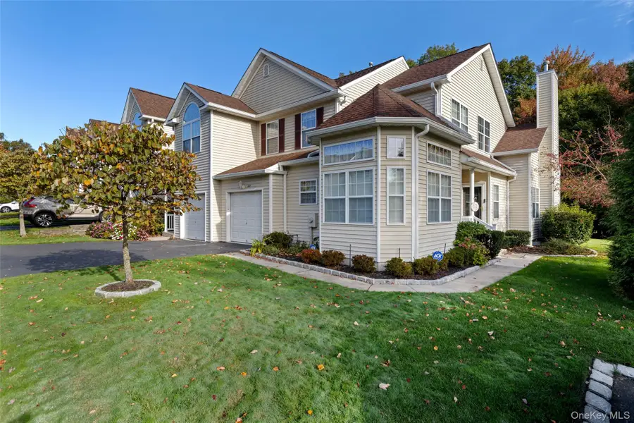 120 Kettles Lane, Medford, NY 11763 - #2