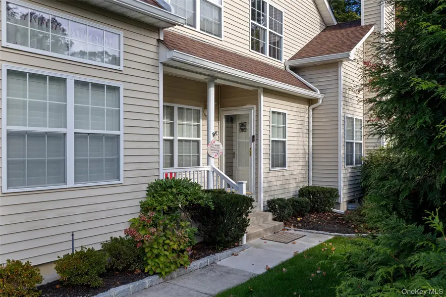 120 Kettles Lane, Medford, NY 11763 - #3