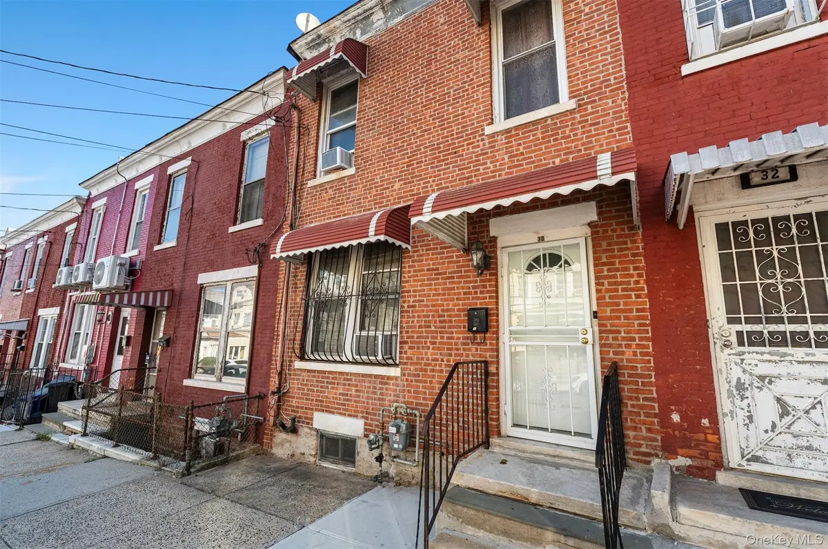 30 Saratoga Avenue, Yonkers, NY 10705 - #1