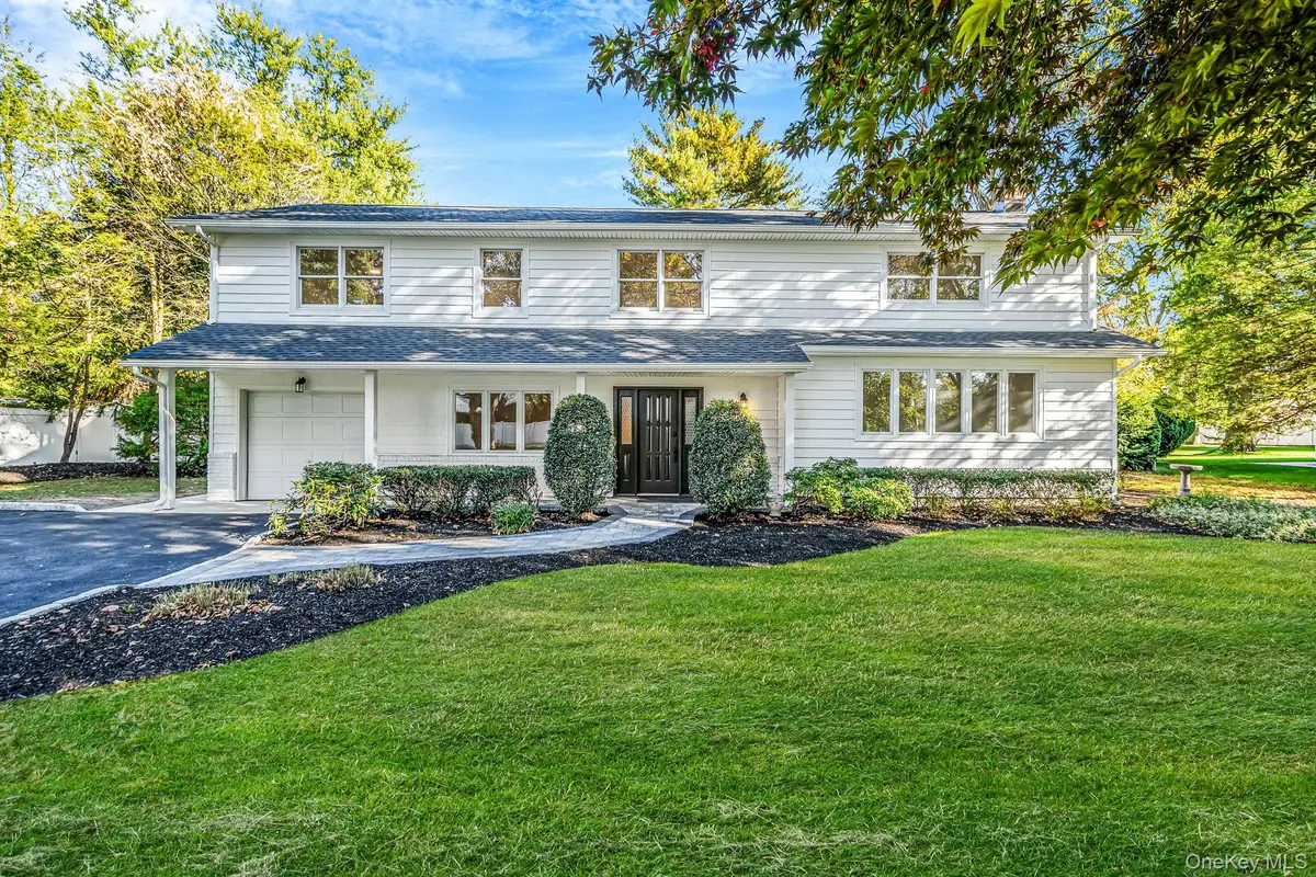 36 Delmar Lane, Commack, NY 11725 - #1