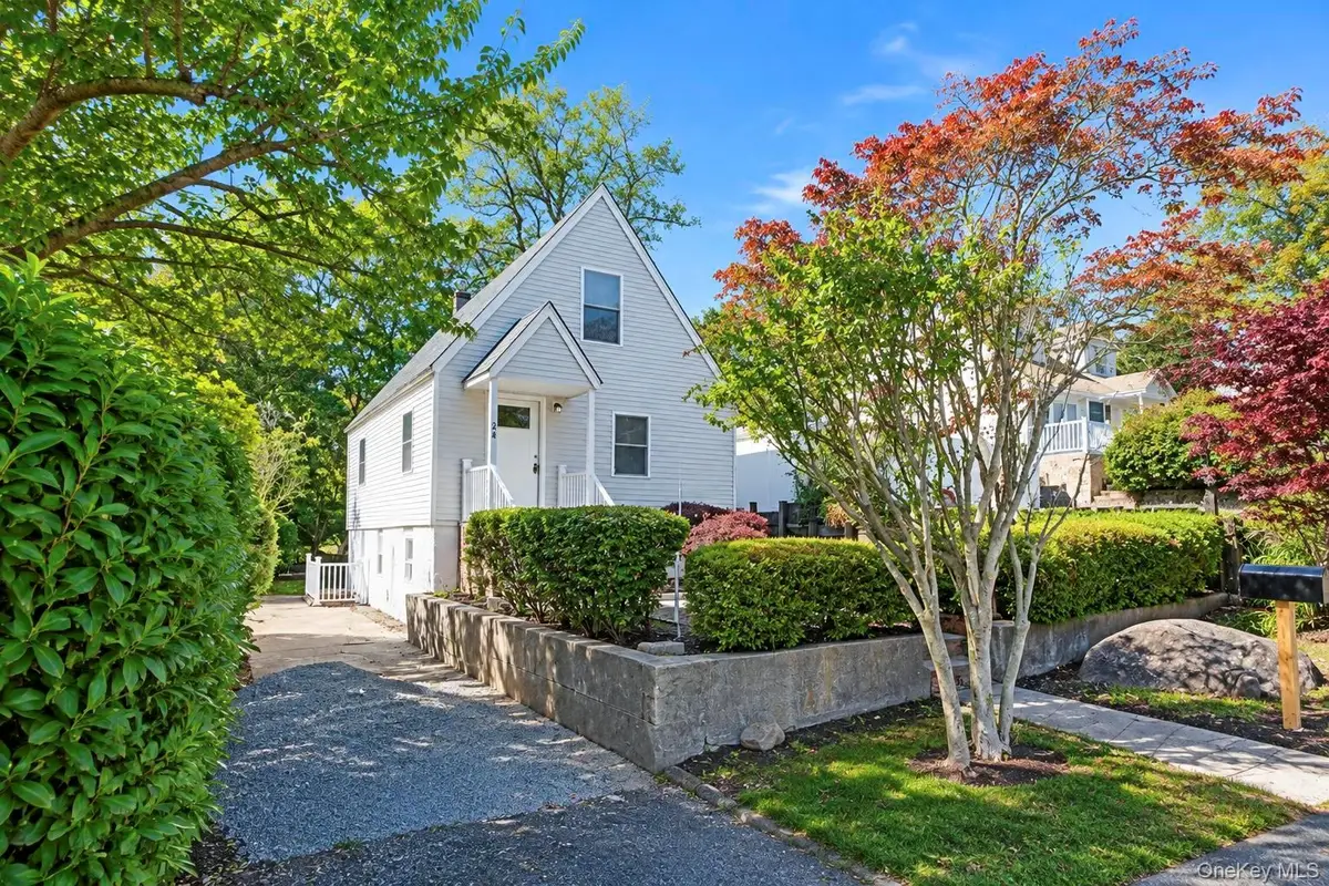 24 Grove Road, Rocky Point, NY 11778 - #1