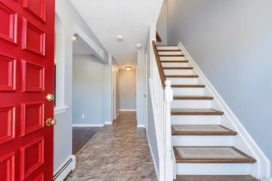 42 Quail Run Drive, Deer Park, NY 11729 - #2