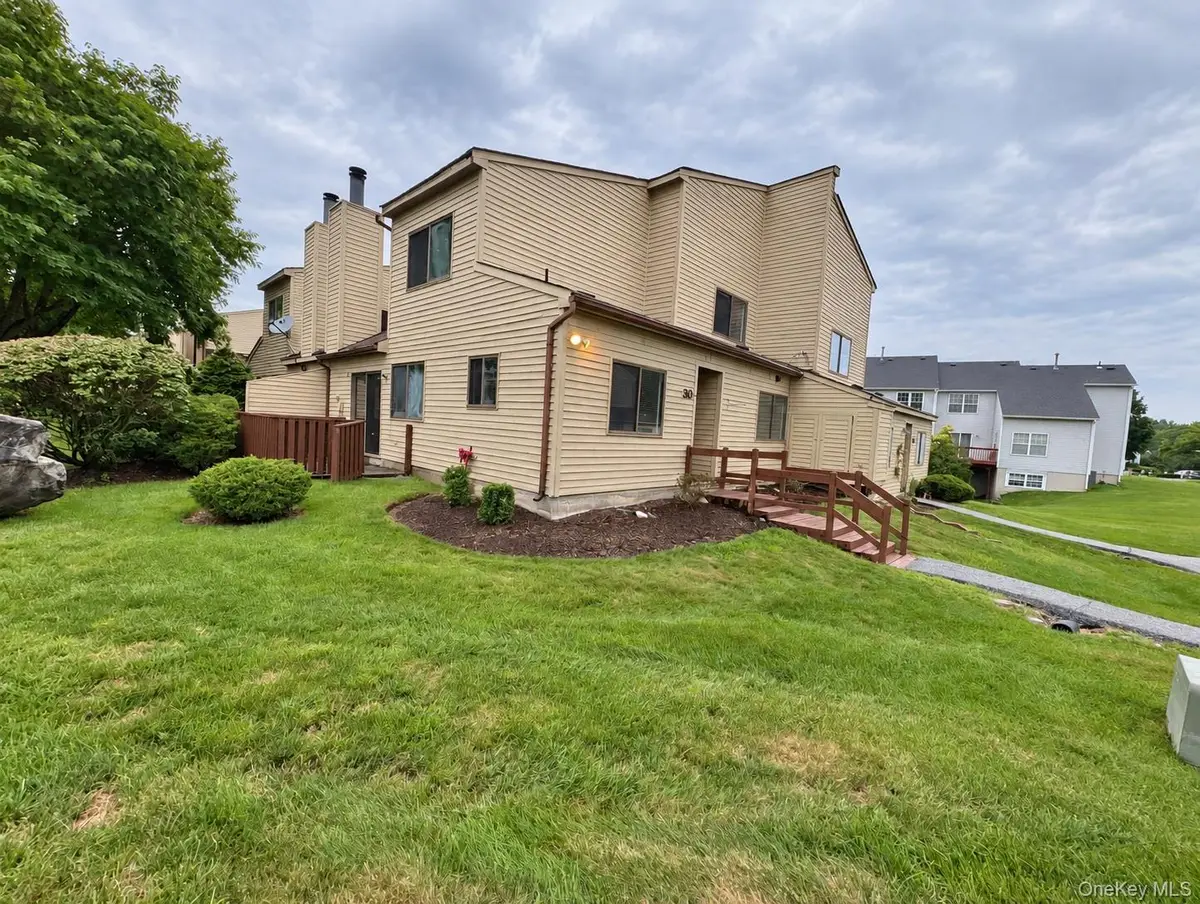 30 Sycamore Court, Highland Mills, NY 10930 - #1