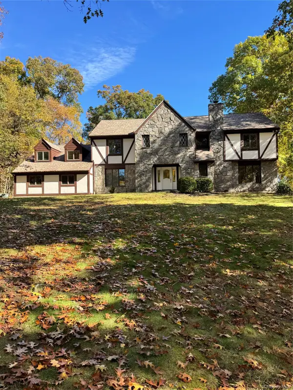 57 Innsbruck Boulevard, Hopewell Junction, NY 12533