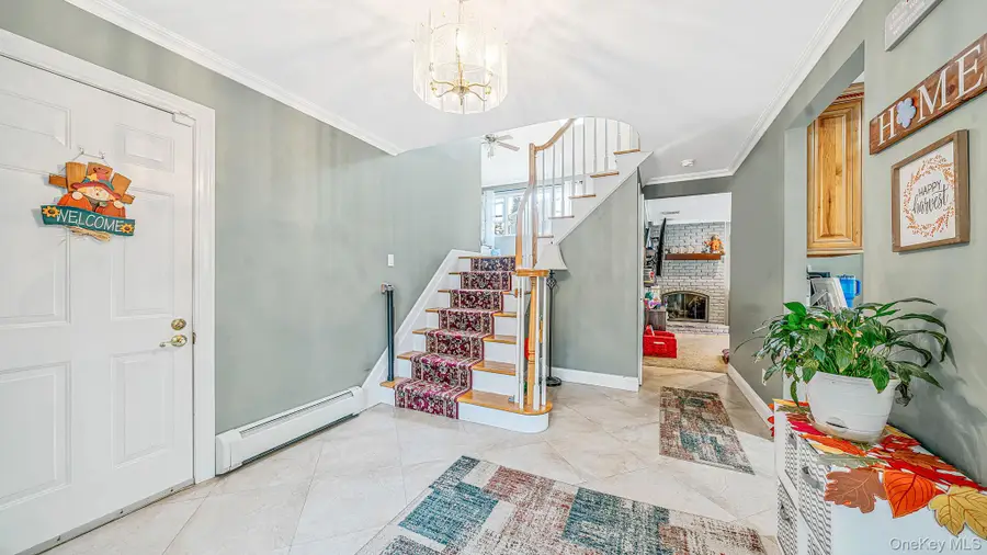 2 Alfred Lane, Kings Park, NY 11754 - #2