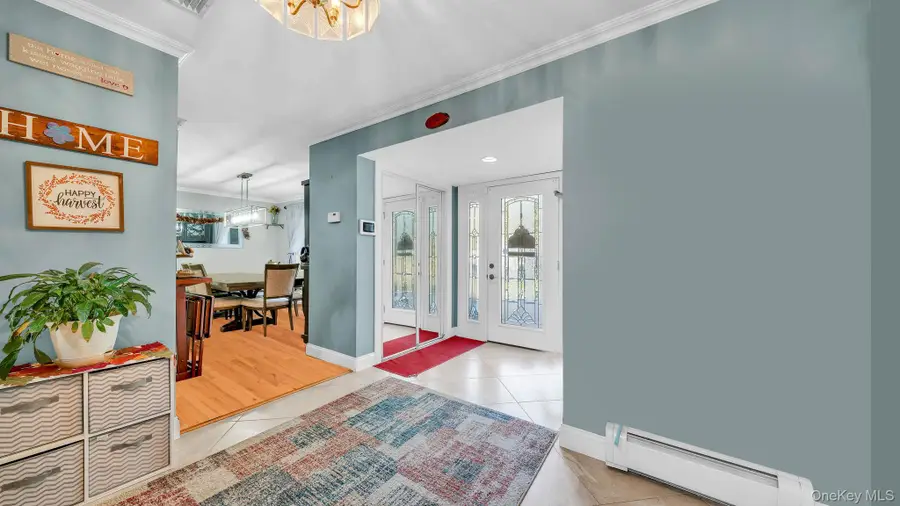 2 Alfred Lane, Kings Park, NY 11754 - #3