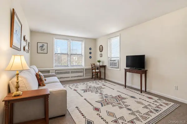 149-05 79th Avenue #615, Flushing, NY 11367