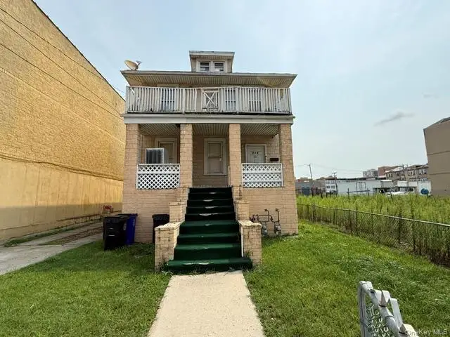 216 Beach 31st Street, Far Rockaway, NY 11691 - #1