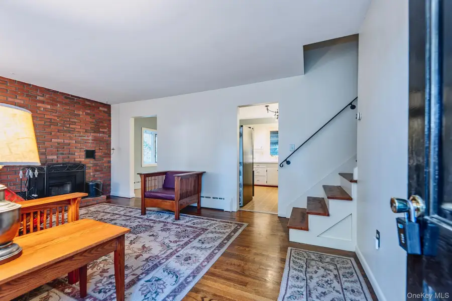 193 Horton Lane, Port Ewen, NY 12466 - #2