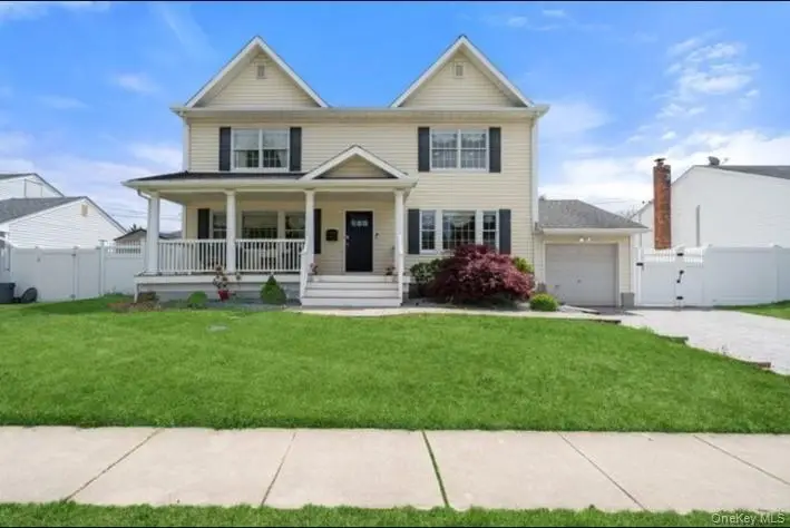 47 Syosset Circle, Syosset, NY 11791 - #1