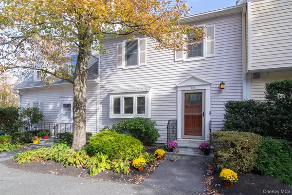 281 Carroll Close #281, Tarrytown, NY 10591