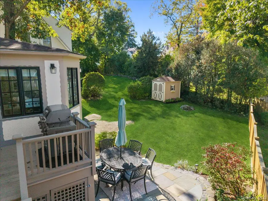 207 Mulberry Lane, Larchmont, NY 10538 - #3
