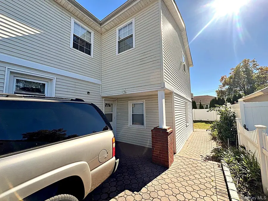 4 Brooks Avenue, Roosevelt, NY 11575 - #2