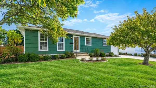 244 Neptune Avenue, West Babylon, NY 11704