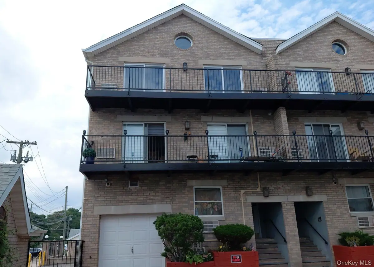 17 Pennyfield Avenue #17-3, Bronx, NY 10465 - #1