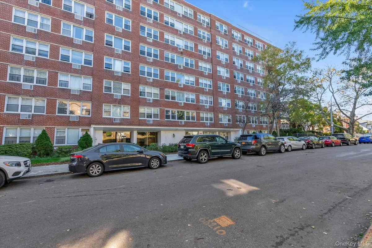 172-70 Highland Avenue #6B, Jamaica, NY 11432 - #1