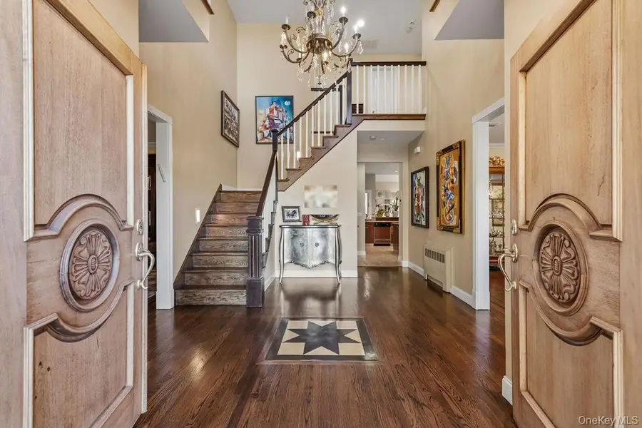 8 Village Green, Monsey, NY 10952 - #3