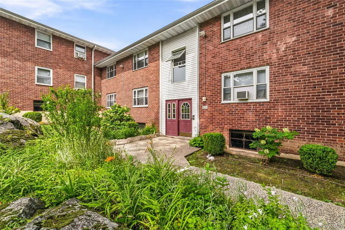 836 N Broadway #2E, Yonkers, NY 10701 - #1