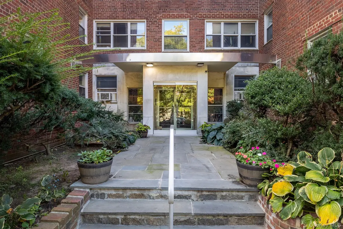1234 Midland Avenue #4H, Bronxville, NY 10708 - #1