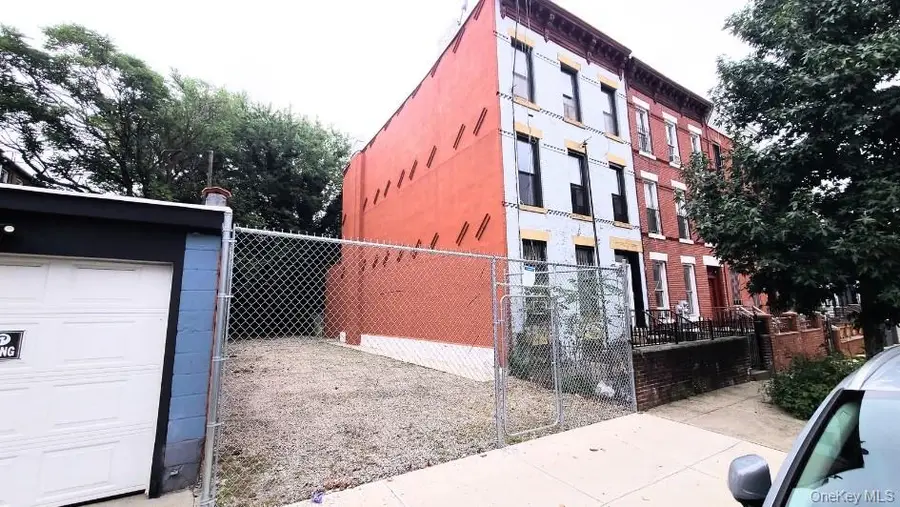 9 Marconi Place, Brooklyn, NY 11233 - #2