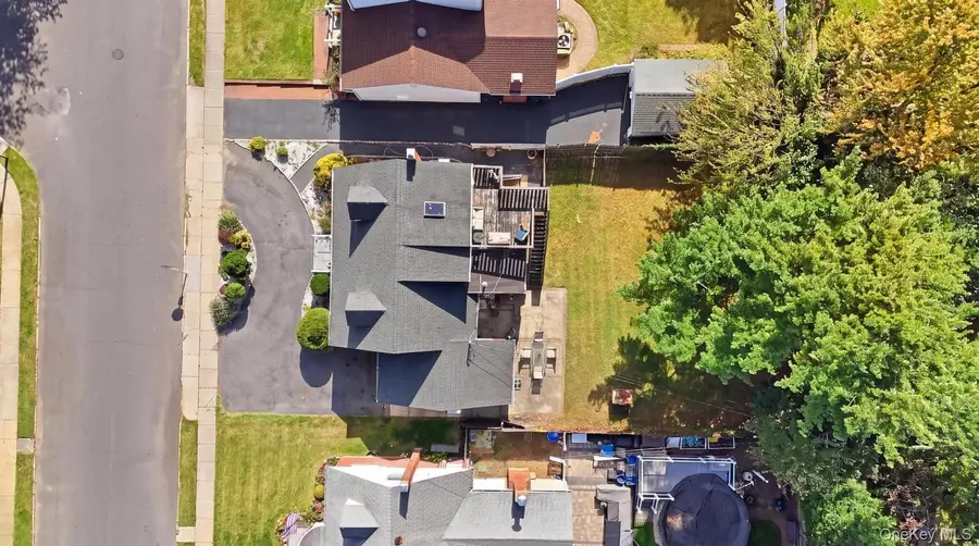 167 Morris Drive, East Meadow, NY 11554 - #3