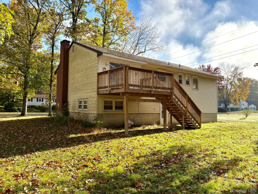 28 Wildwood Drive, Wappingers Falls, NY 12590 - #3