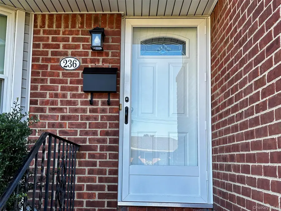 236 Bertram Place, Bethpage, NY 11714 - #3