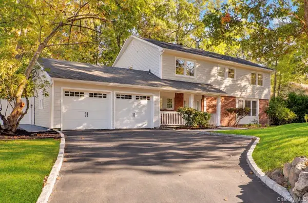 14 Mclane Drive, Dix Hills, NY 11746