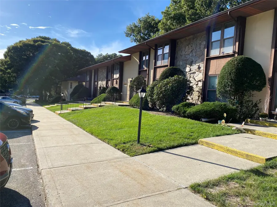 22 Beech Court #22, Selden, NY 11784 - #2
