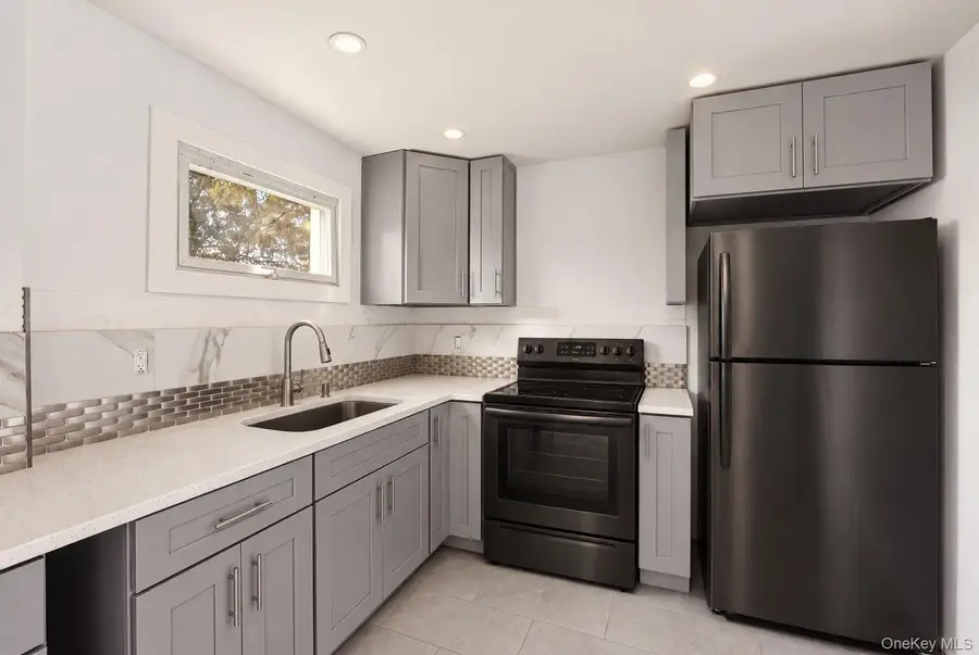 137 43rd Street, Copiague, NY 11726 - #3