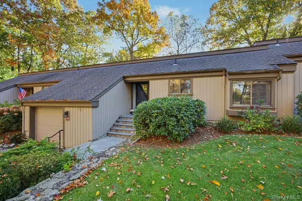 449 Heritage Hills #B, Somers, NY 10589