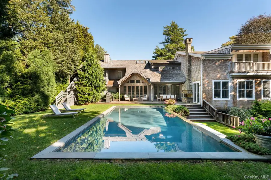 148 Moses #Missapogue Ct, Southampton, NY 11968 - #2
